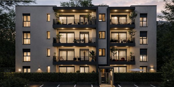 appartamento in vendita a Como in zona Como Centro
