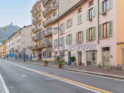 appartamento in vendita a Como in zona Via Milano