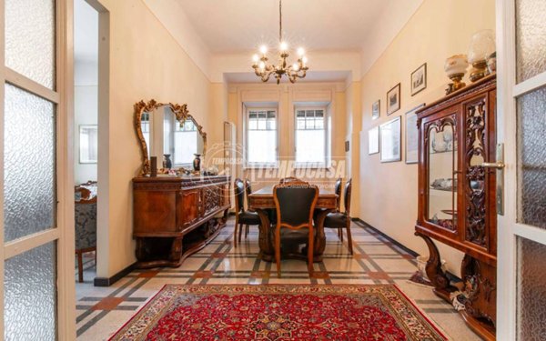 appartamento in vendita a Como in zona Valduce