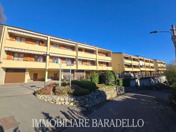 casa indipendente in vendita a Como in zona Civiglio