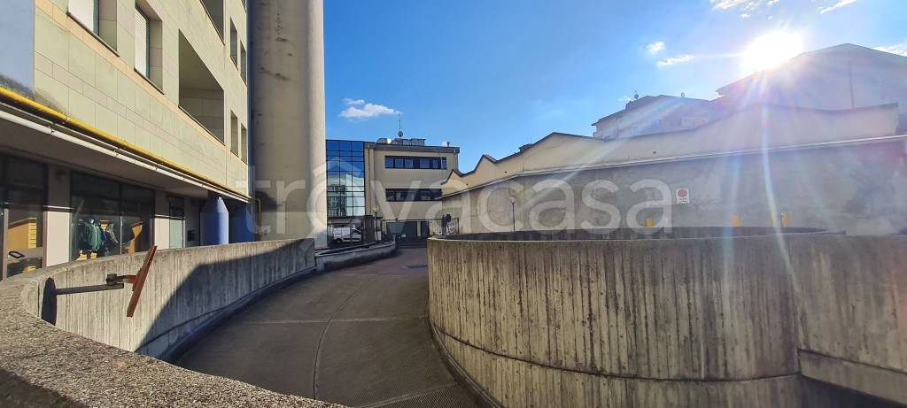 appartamento in vendita a Como in zona Borghi