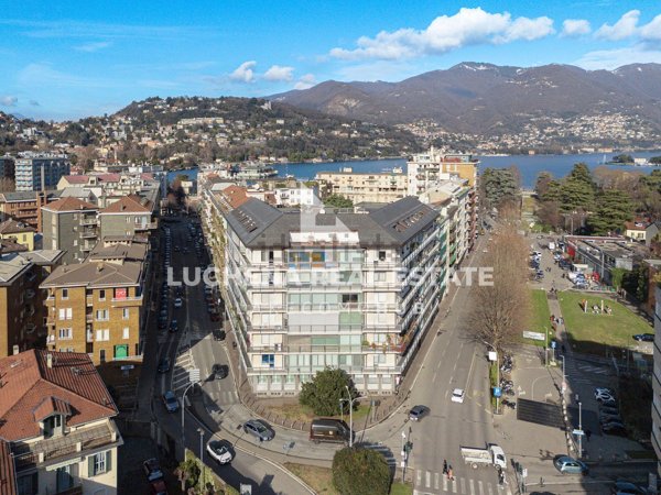 appartamento in vendita a Como in zona Como Centro
