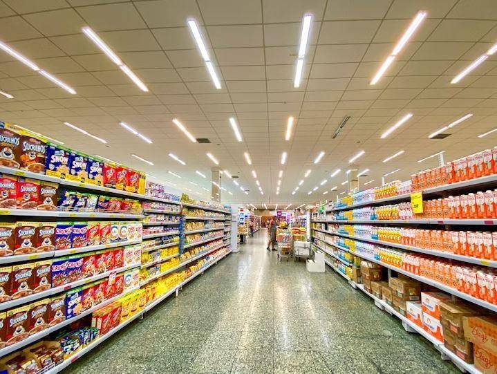 negozio in vendita a Como in zona Borghi