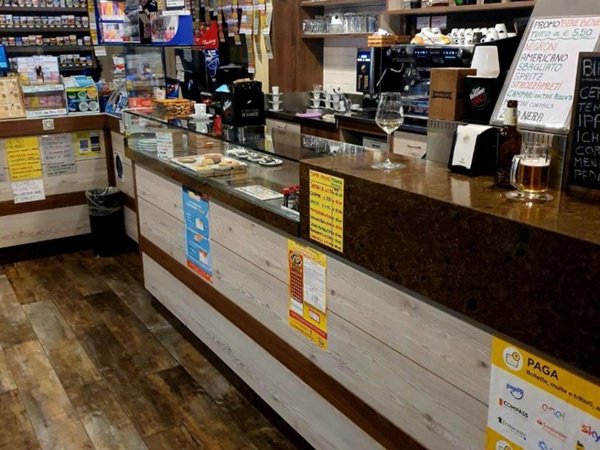 negozio in vendita a Como in zona Borghi