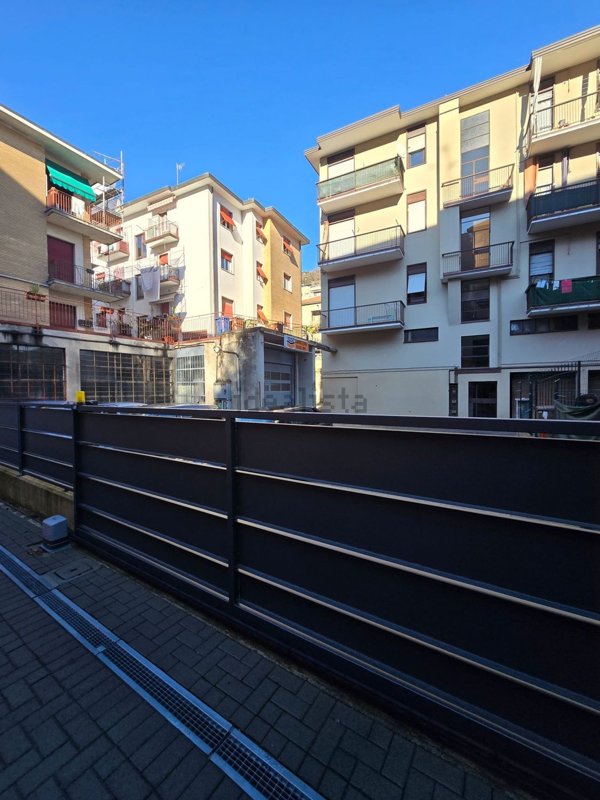 casa indipendente in vendita a Como in zona Como Centro