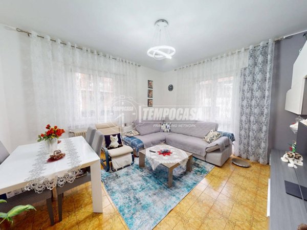 appartamento in vendita a Como in zona Rebbio