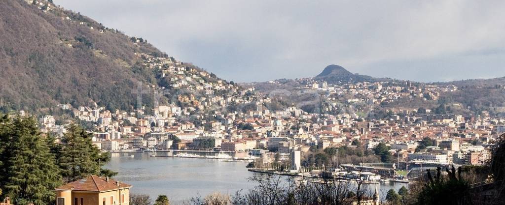 appartamento in vendita a Como