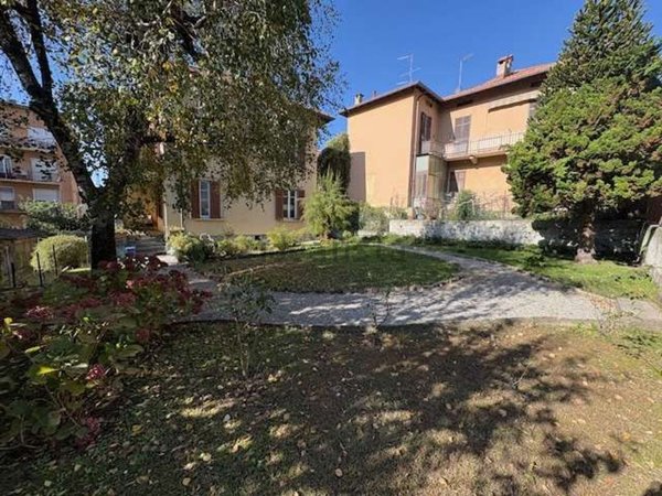 appartamento in vendita a Como in zona Monte Olimpino