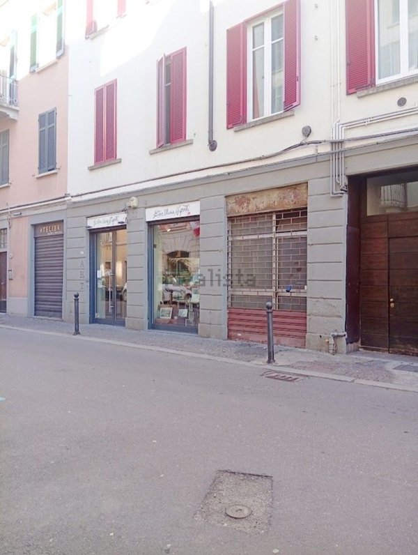 negozio in vendita a Como
