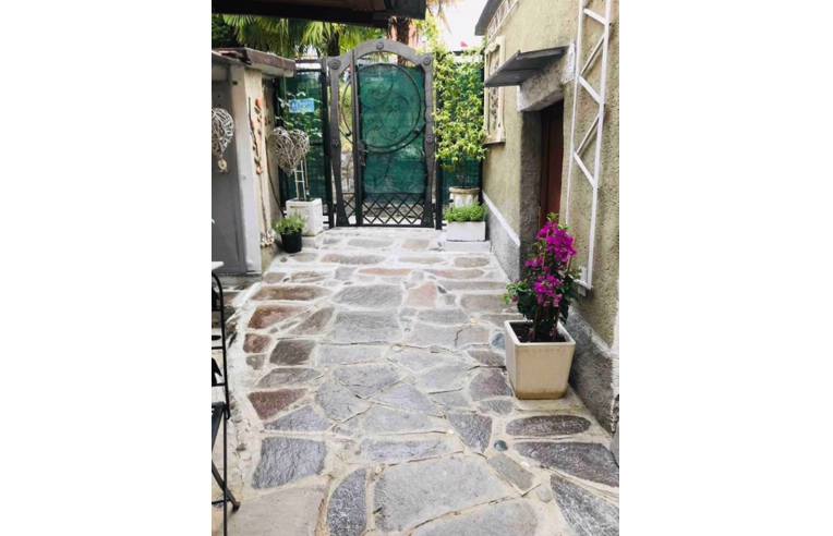 appartamento in vendita a Como in zona Monte Olimpino