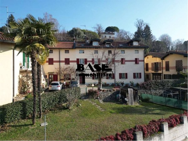 appartamento in vendita a Como in zona Albate
