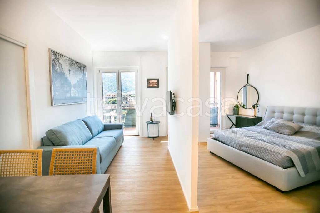 appartamento in vendita a Como in zona Como Centro