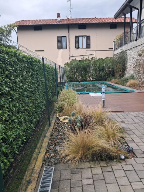 appartamento in vendita a Como in zona Camnago Volta