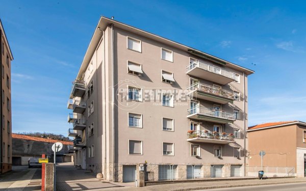 appartamento in vendita a Como in zona Camerlata