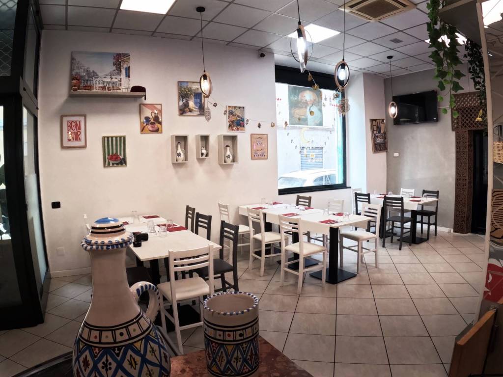 negozio in vendita a Como in zona Borghi