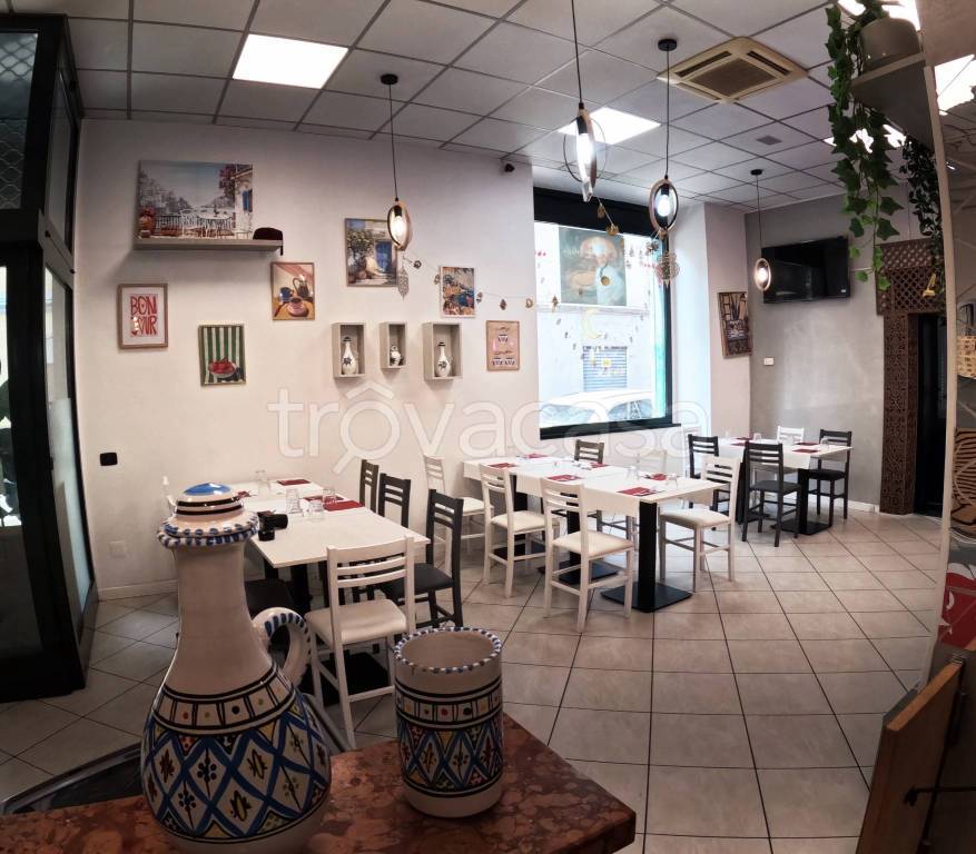 negozio in vendita a Como in zona Borghi