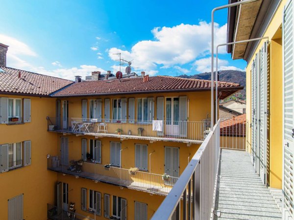 appartamento in vendita a Como in zona Como Centro