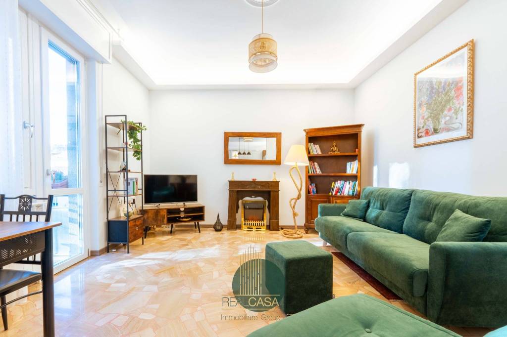 appartamento in vendita a Como in zona Borghi