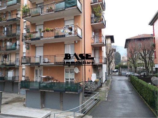 appartamento in vendita a Como in zona Borghi