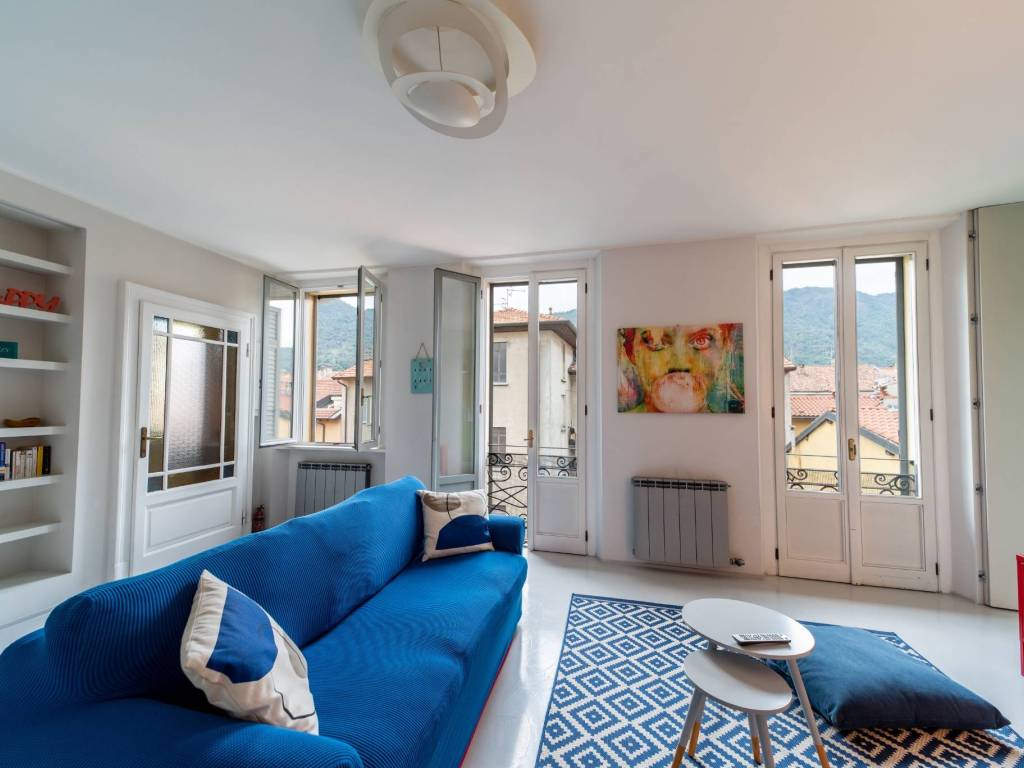 appartamento in vendita a Como in zona Borghi