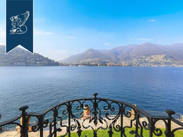 casa indipendente in vendita a Como in zona Prudenziana