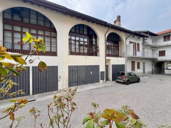 appartamento in vendita a Como in zona Rebbio