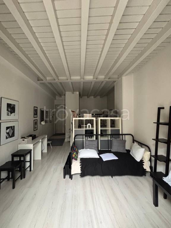 appartamento in vendita a Como in zona Borghi