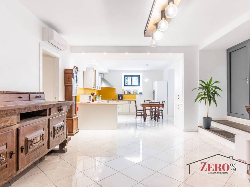 appartamento in vendita a Como