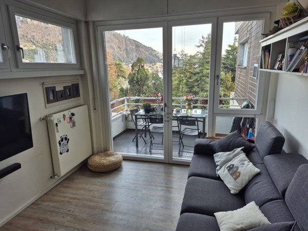 appartamento in vendita a Como in zona Villa Olmo