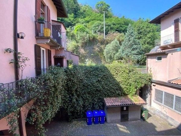 appartamento in vendita a Como in zona Como Centro