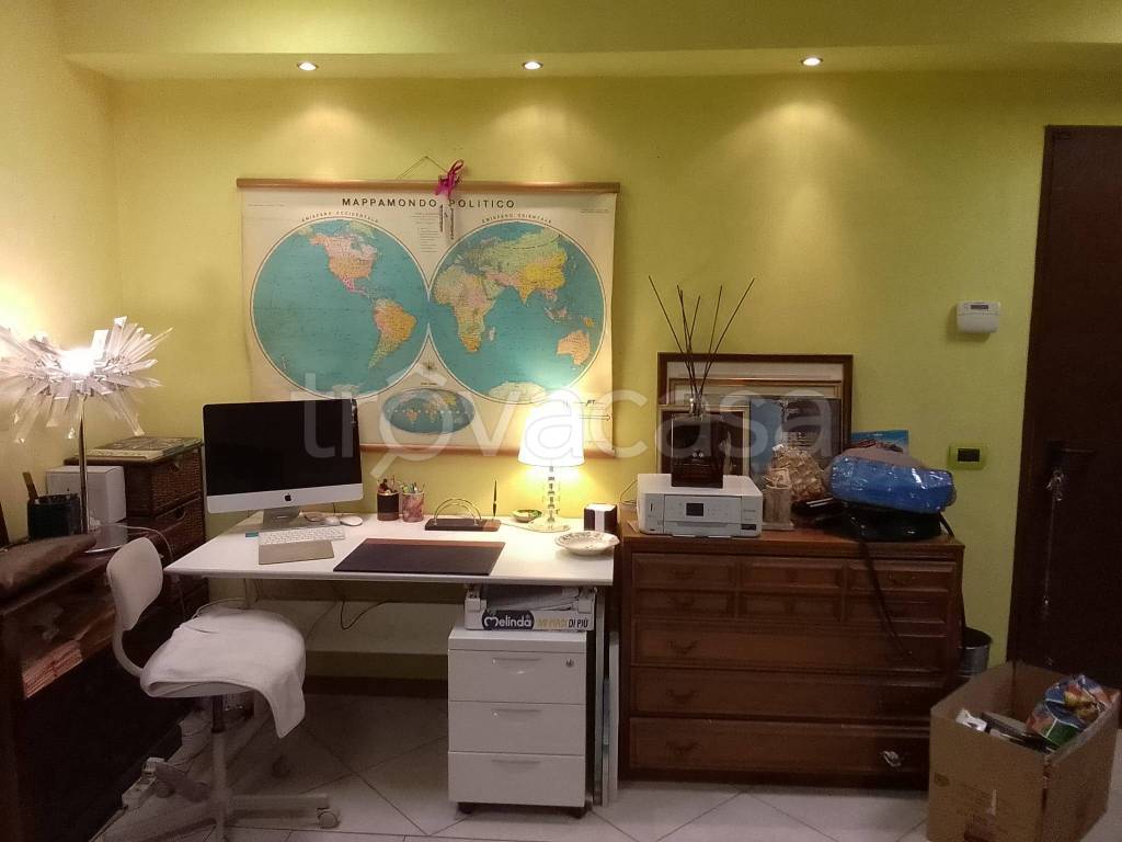 appartamento in vendita a Como in zona Borghi