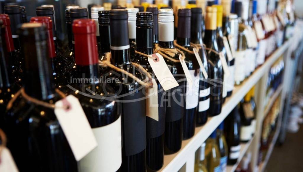 negozio in affitto a Como in zona Como Centro