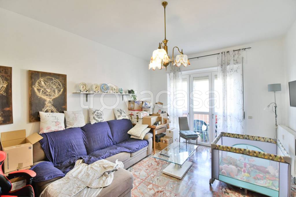 appartamento in vendita a Como in zona Rebbio