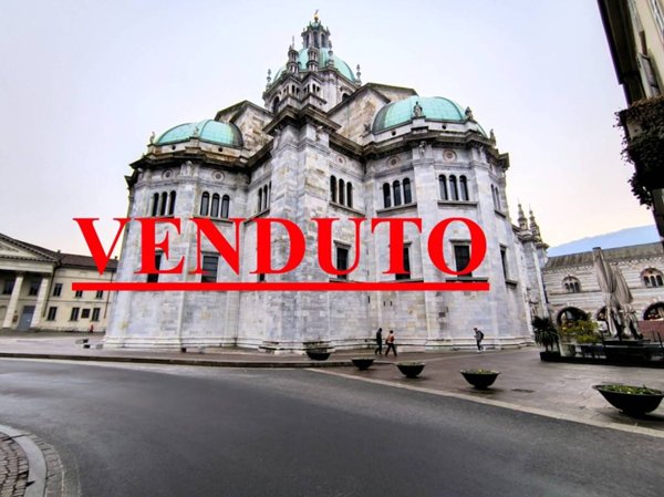 appartamento in vendita a Como in zona Como Centro
