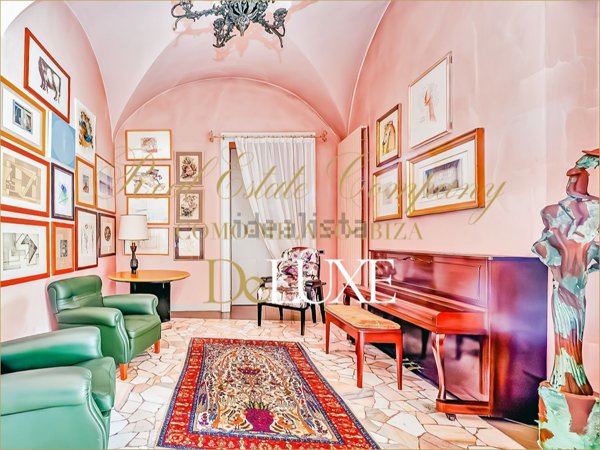 casa indipendente in vendita a Como in zona Villa Olmo