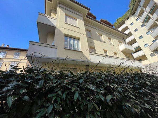 appartamento in vendita a Como in zona Borghi