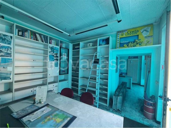 appartamento in vendita a Como in zona Caserme