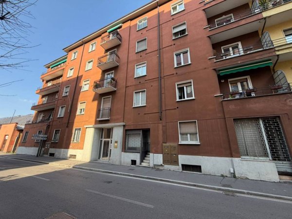 appartamento in vendita a Como in zona Borghi