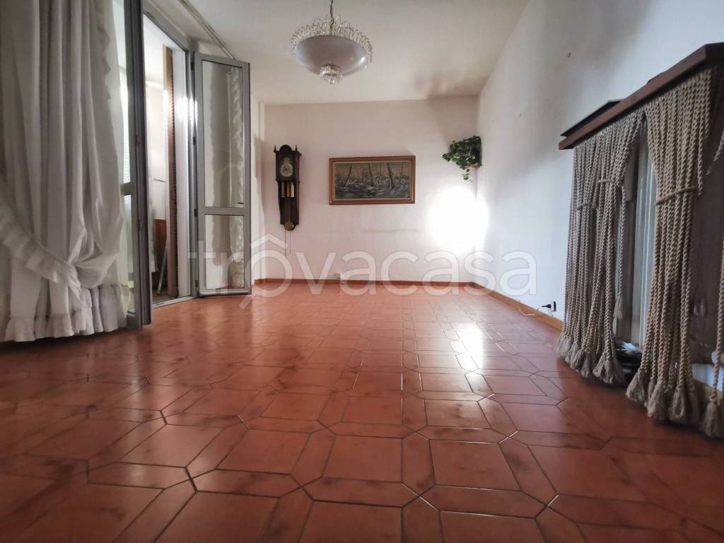 appartamento in vendita a Como in zona Sagnino