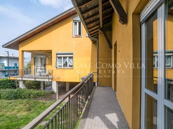 casa indipendente in vendita a Como in zona Sagnino