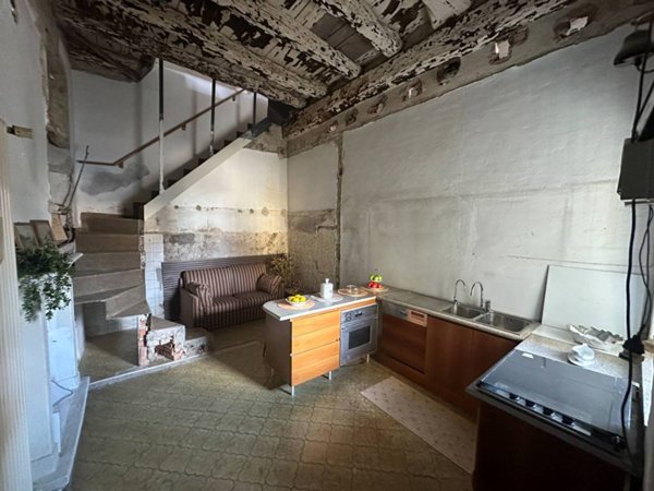 casa indipendente in vendita a Como in zona Camnago Volta