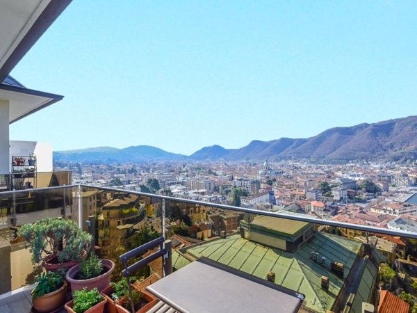 appartamento in vendita a Como in zona Prudenziana