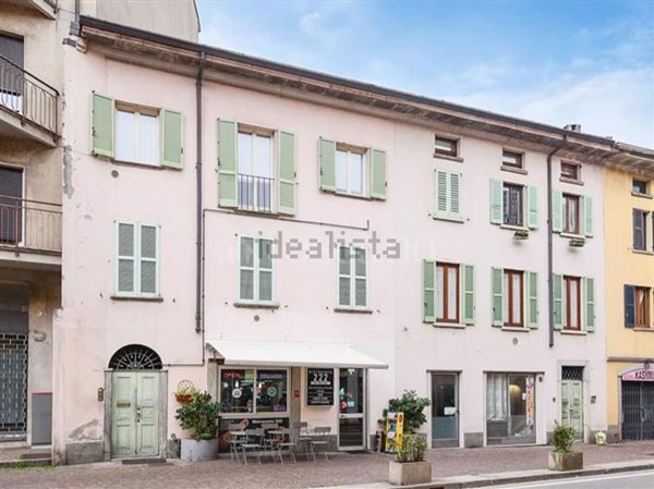 appartamento in vendita a Como in zona Como Centro