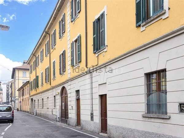 appartamento in vendita a Como in zona Como Centro