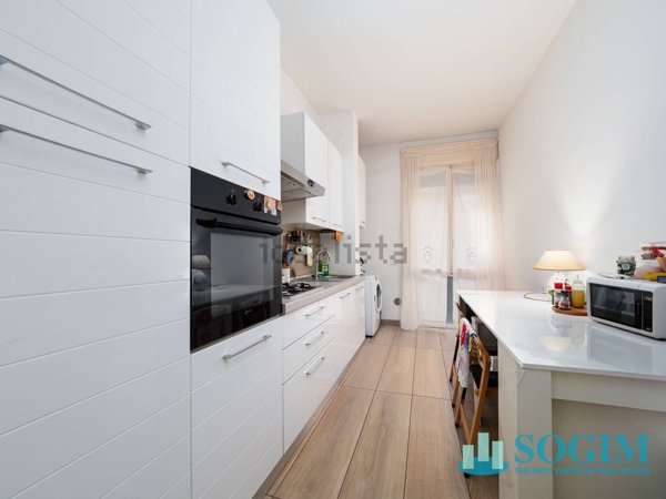 appartamento in vendita a Como in zona Borghi