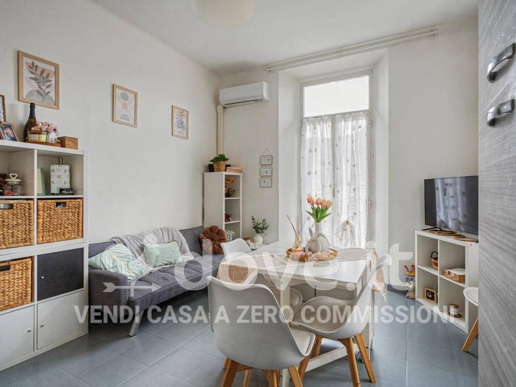 appartamento in vendita a Como in zona Borghi