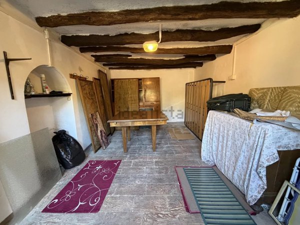 casale in vendita a Como in zona Civiglio