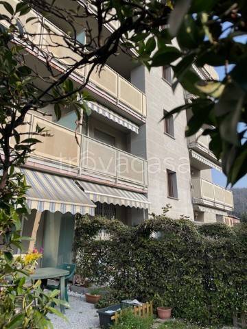 appartamento in vendita a Como in zona Rebbio