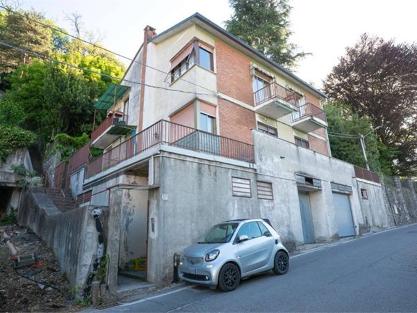 appartamento in vendita a Como in zona Borghi