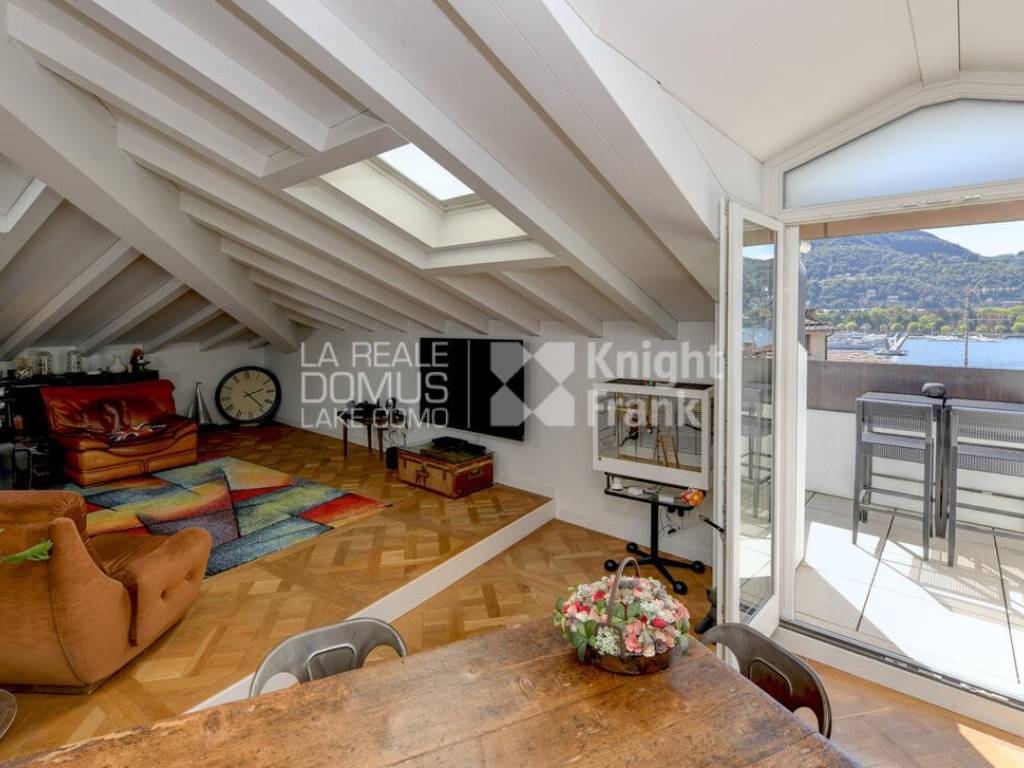 appartamento in vendita a Como